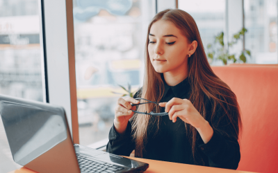 Comment être community manager sans diplôme ?